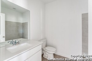 Building Photo - 104 Paige Pl