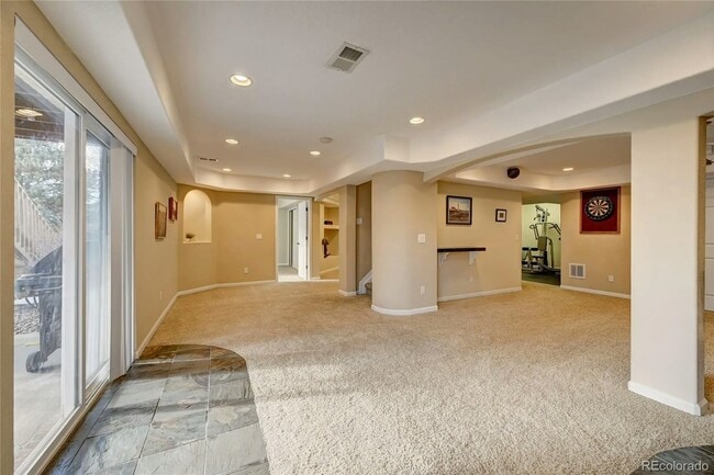 Building Photo - 22580 E Ridge Trail Dr