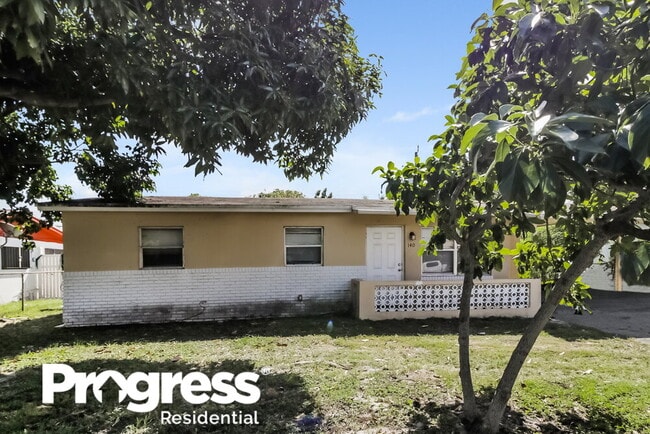 Primary Photo - 140 NE 23rd Ct