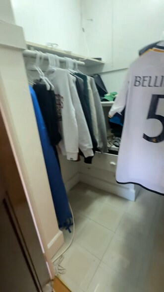 Building Photo - 81 Westland Ave