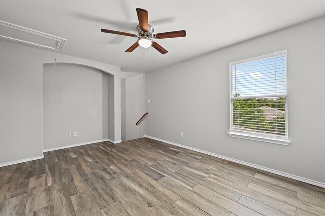 Building Photo - 11729 Channing Dr