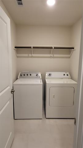 Building Photo - 1614 Silver Landing Trail