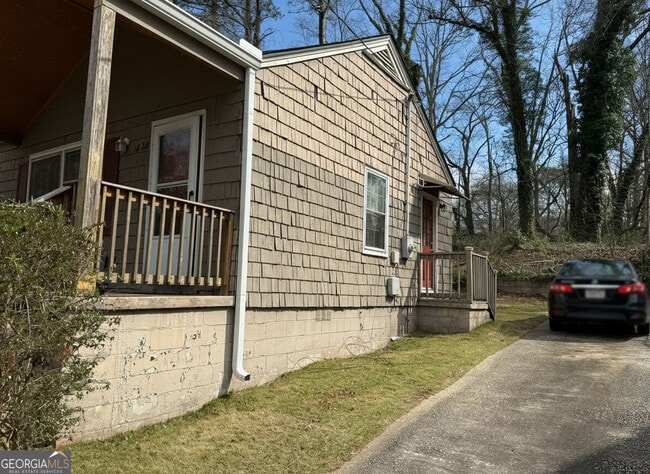 Building Photo - 1624 Terry Mill Rd SE