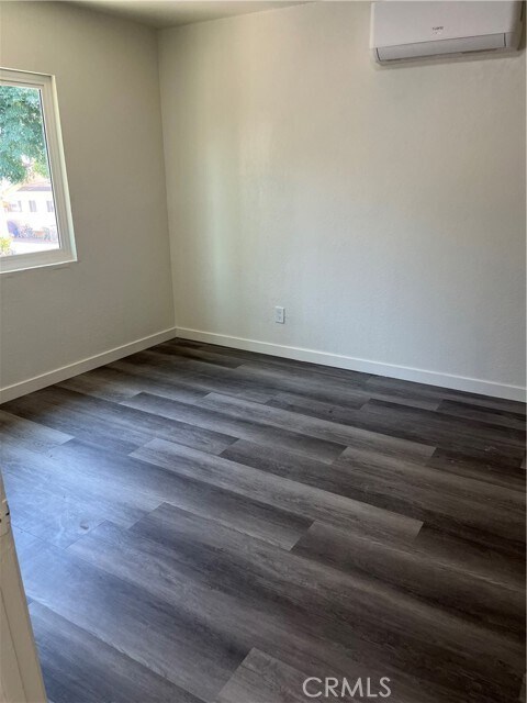 Building Photo - 1257 Velasco St