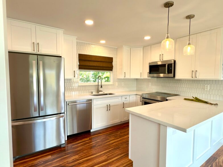 Kitchen - 241 Hualani St
