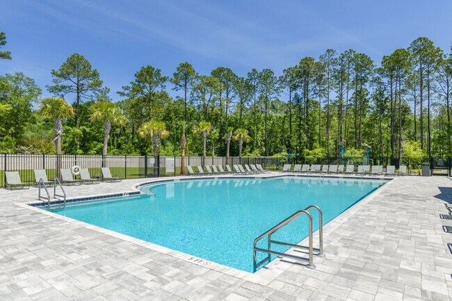 Building Photo - Beautiful 2 Bedroom, 2 Bathroom Home in St. Augustine Lakes