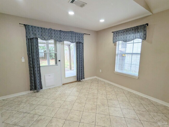 Building Photo - 5760 Jade Moon Cir