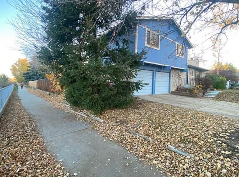 Building Photo - 8301 Chase Dr