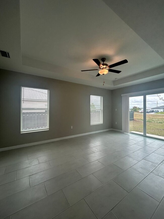 Building Photo - Your Dream Rental: Brand-New 4BR/3BA with Open Floor Plan