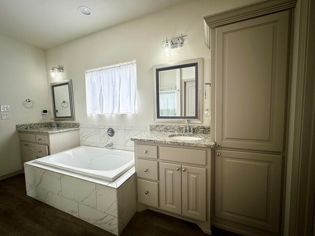 Building Photo - 7907 Avenue O