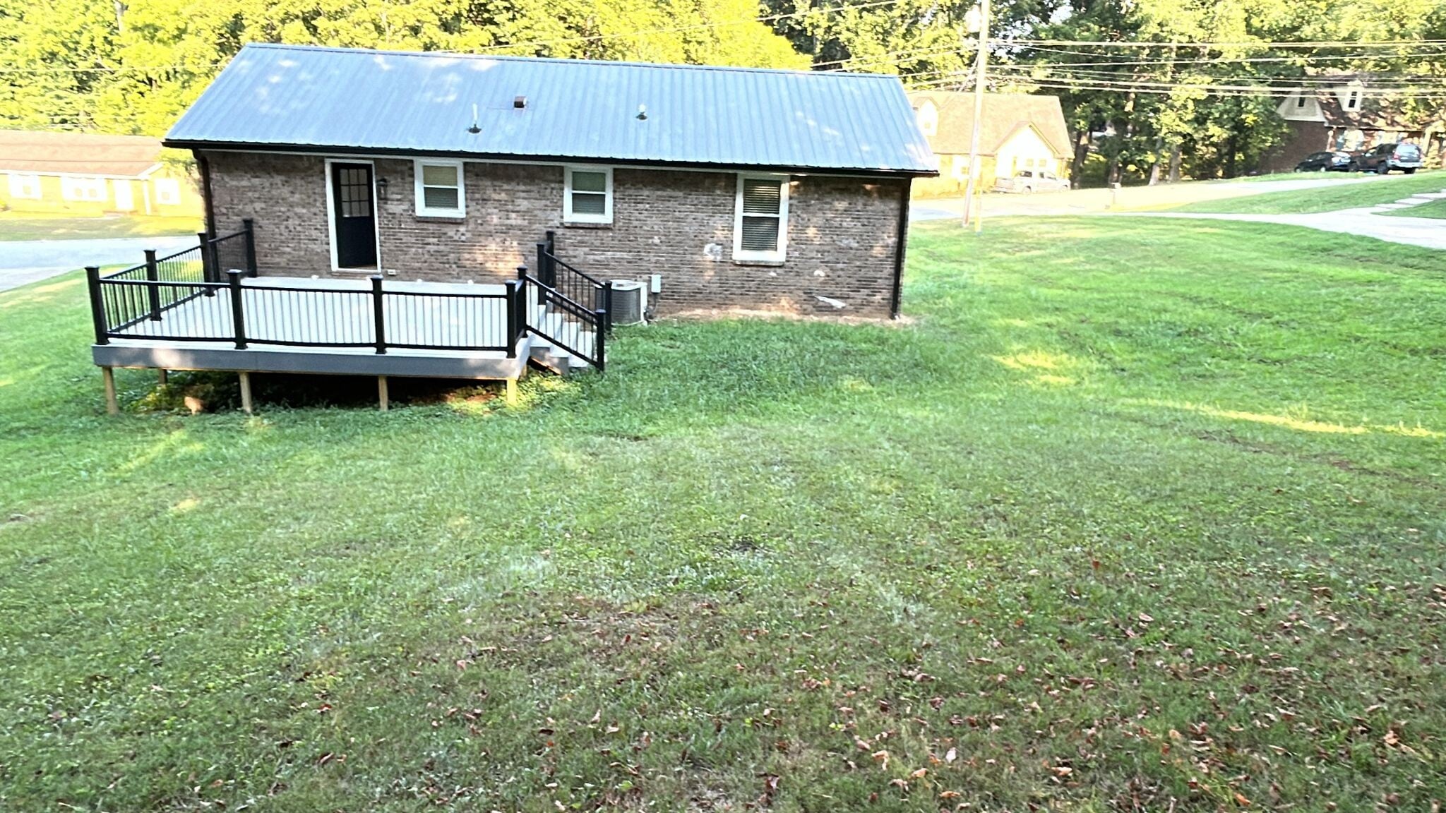 Building Photo - 512 Linda Ln