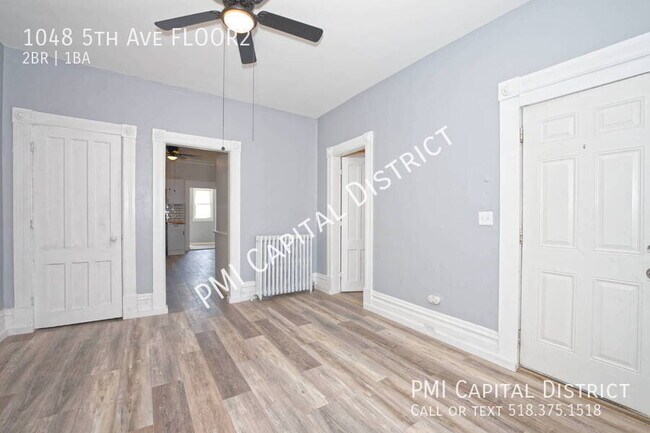 Building Photo - 1048 5th Ave