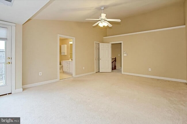 Building Photo - 6430 Katherine Ann Ln