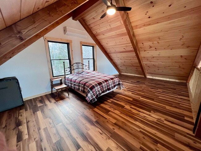 Building Photo - 49 Neal Hill Rd