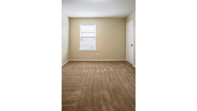 Building Photo - 5716 Hopkins Dr