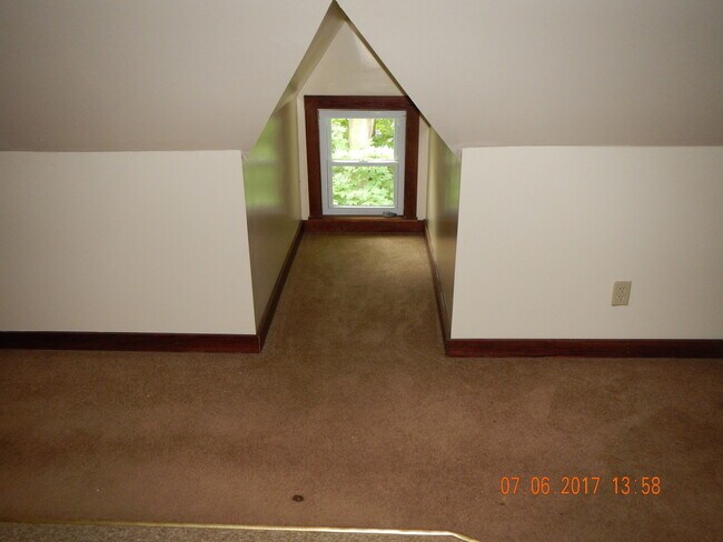 Building Photo - 1217 Madison St