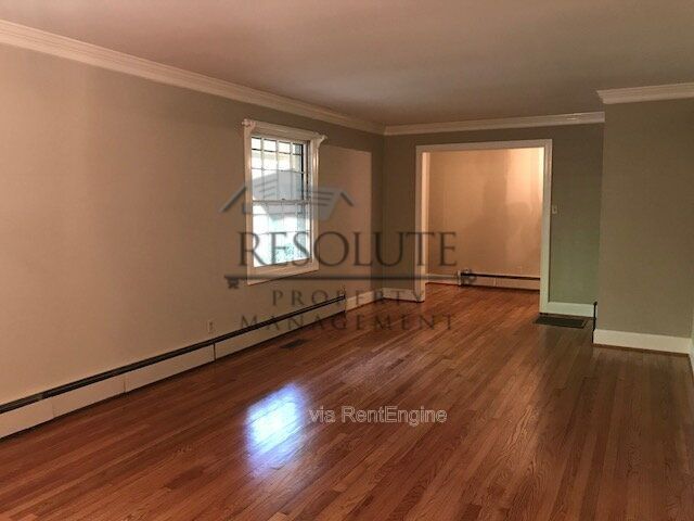 Building Photo - 6612 Pleasant Pines Dr