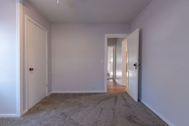 Building Photo - Available May 15!