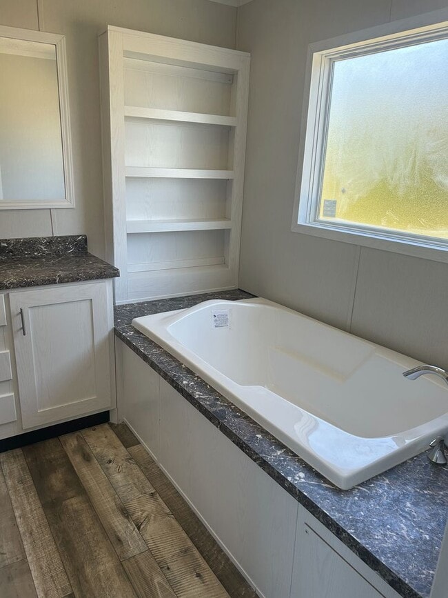 Building Photo - New Home! 3 Bedroom/2 Bath