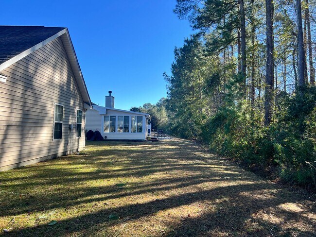 Building Photo - NOW AVAILABLE IN INTERNATIONAL CLUB - MURRELLS INLET!!