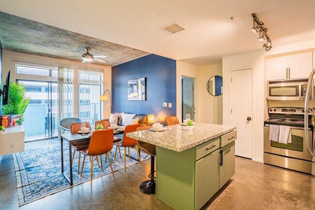 Building Photo - 888 N 4th St