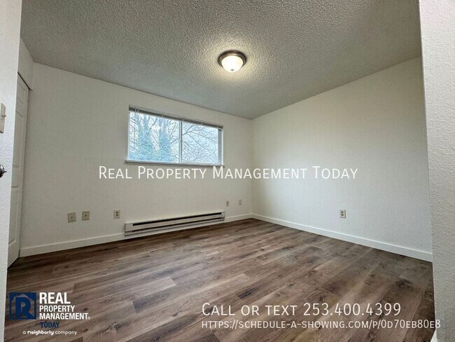 Building Photo - 4016 S Puget Sound Ave