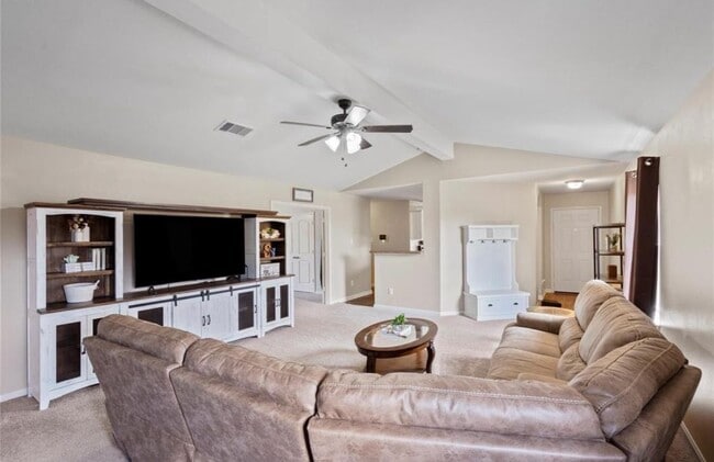 Building Photo - 12221 Seacrest Ln