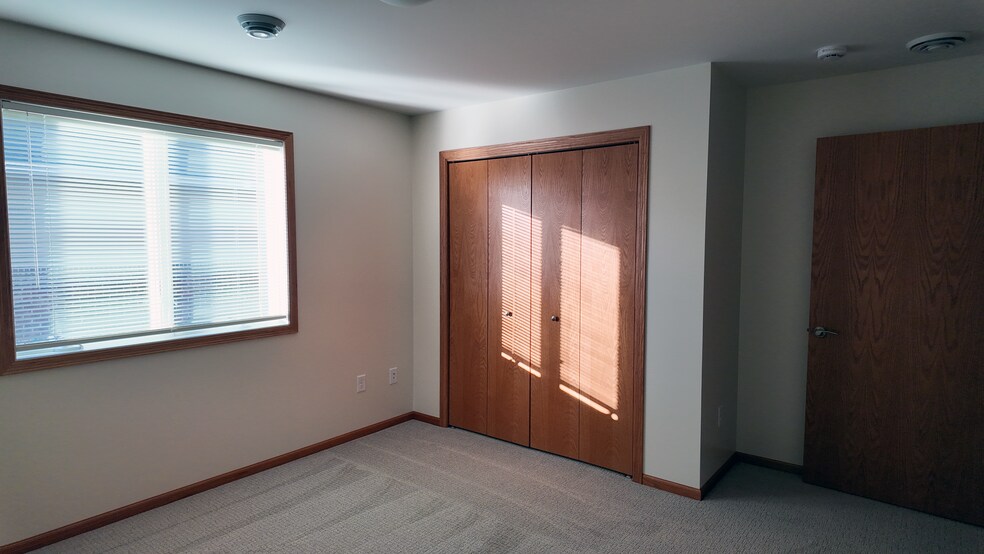 Bedroom #2 Closet - 2108 Arlington Trl