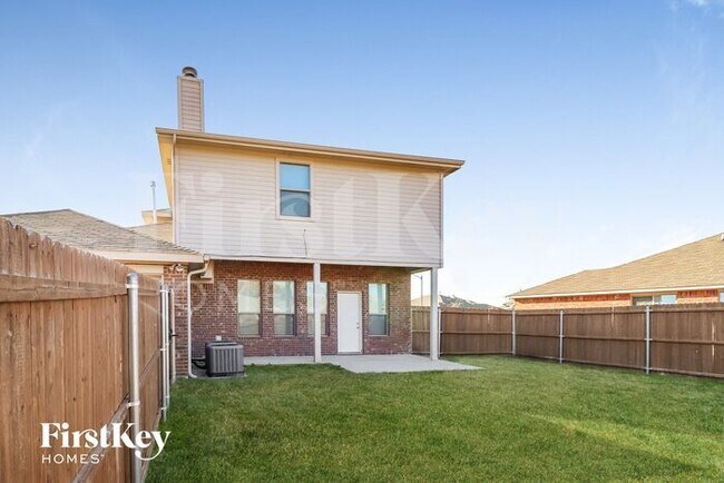 Building Photo - 1227 Jewel Ln