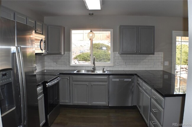 Building Photo - 952 Dancing Horse Dr