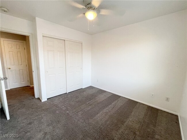 Building Photo - 605 Sonoran Heights Ave