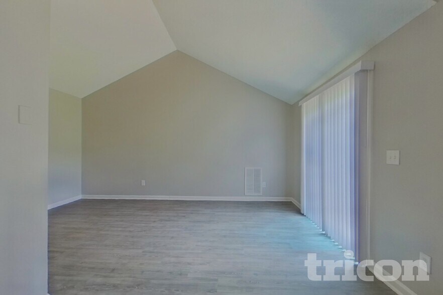 Building Photo - 7307 Hooksett Ct