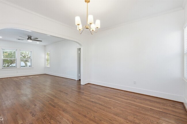 Building Photo - 4701 Avenue N 1/2 Rear