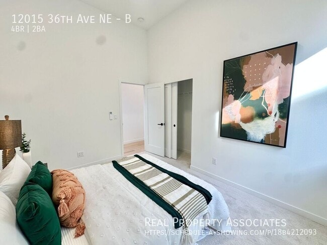 Building Photo - 12015 36th Ave NE