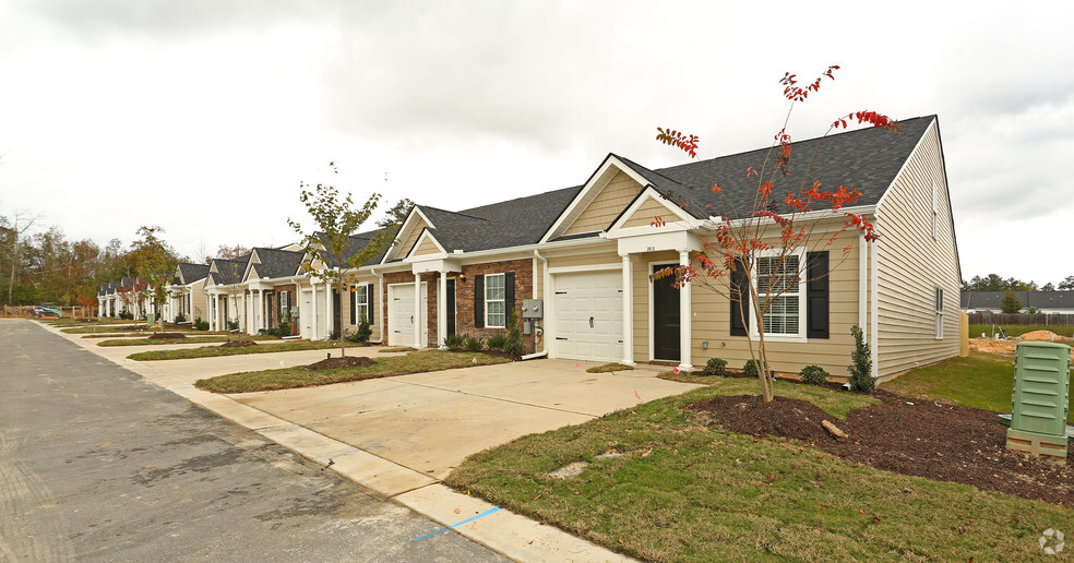 Building Photo - Stonewyck & Lauren Lane Townhomes