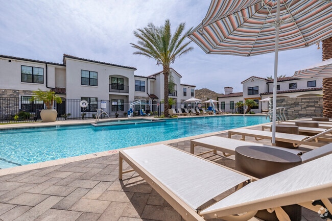 Primary Photo - Stella Luxury Apartment Homes