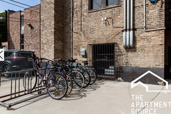 Building Photo - 635 W Barry Ave