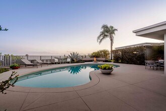 Building Photo - 686 Enchanted Way