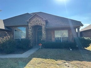 Building Photo - 3038 Morning Star Dr