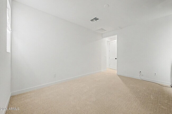 Building Photo - 5909 S Granite St