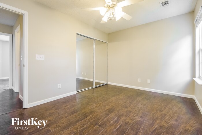 Building Photo - 44 Glenmaura Way NW