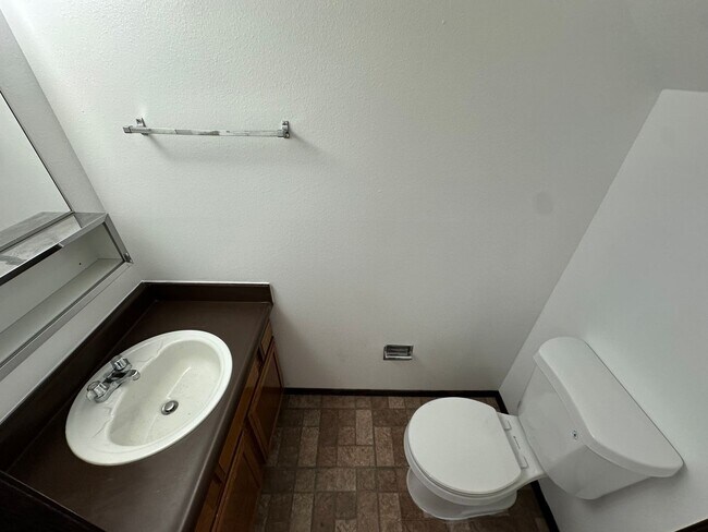 Building Photo - 6947 Peyote Way
