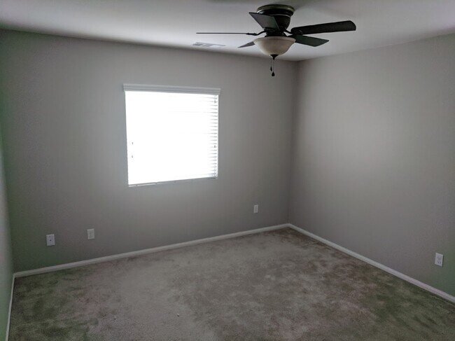 Building Photo - 37337 Paseo Violeta