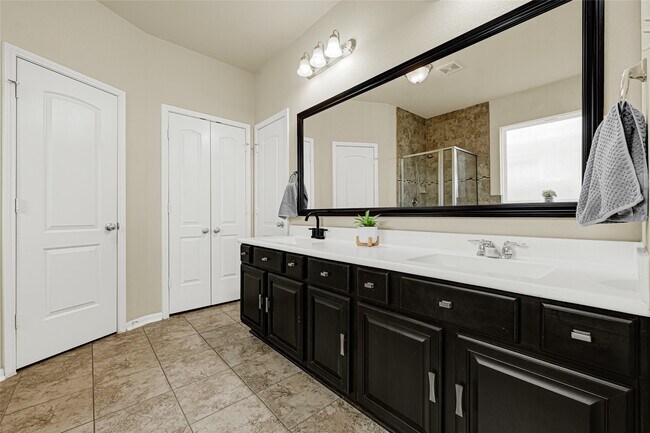 Building Photo - 3914 Prine Ln