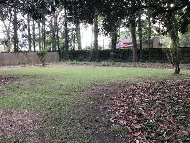 Building Photo - 1029 Fairlawn Ave