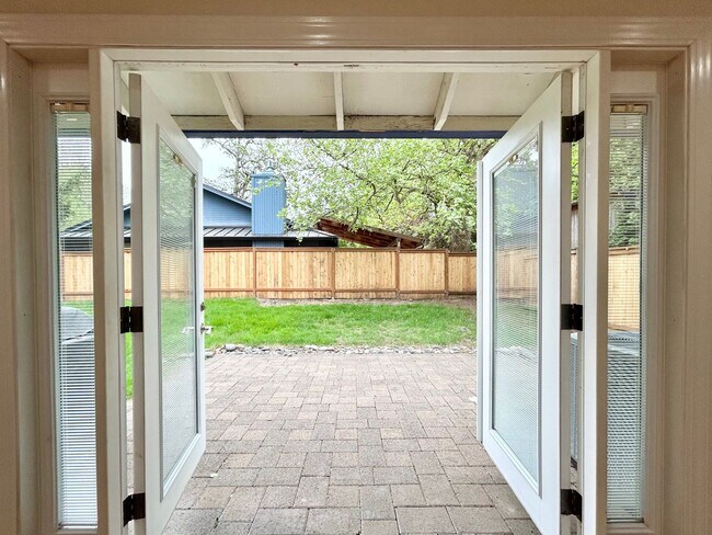 Building Photo - One Of The Top Rated Gems Of 2026: Serene 3 Bed + Bonus Room, 2.5 Bath Spacious House!