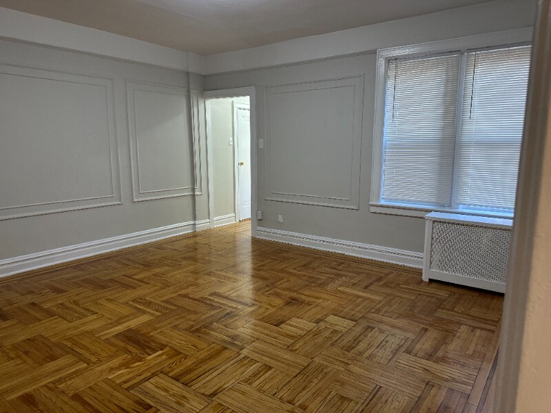 Building Photo - 115 Fairview Ave