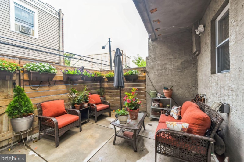 Building Photo - 2632 Gerritt St