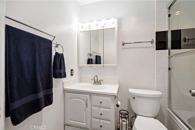 Building Photo - 1459 Deauville Pl