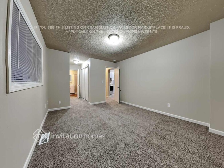 Building Photo - 359 Del Monte Ave